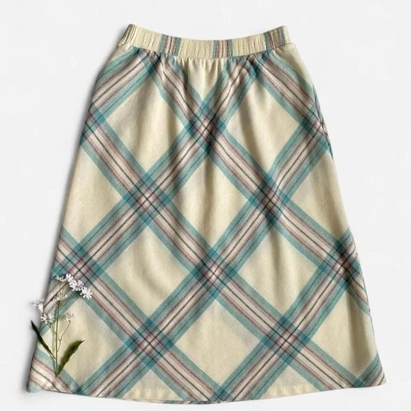 SOLD - Picture 2 of 8